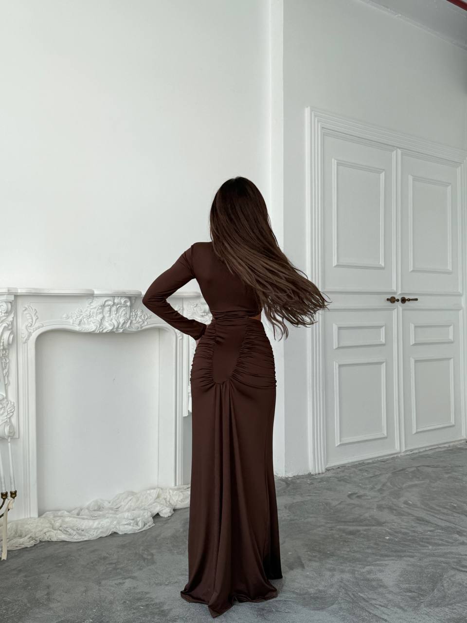 Robe Longue Moulante à Découpes Latérales et Fronces