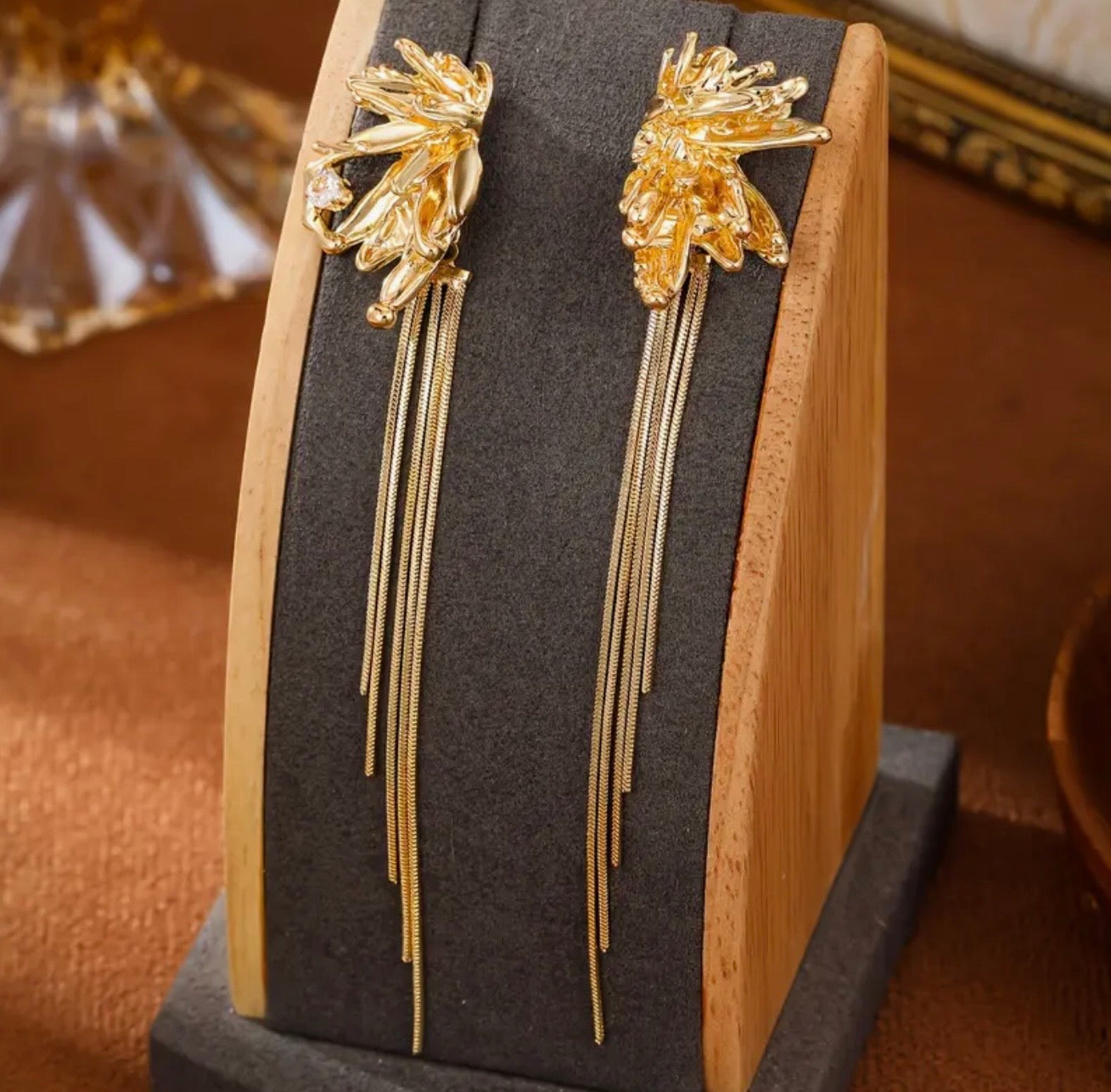 Boucles d'Oreilles Pendantes Feuilles - Plaqué Or 14K