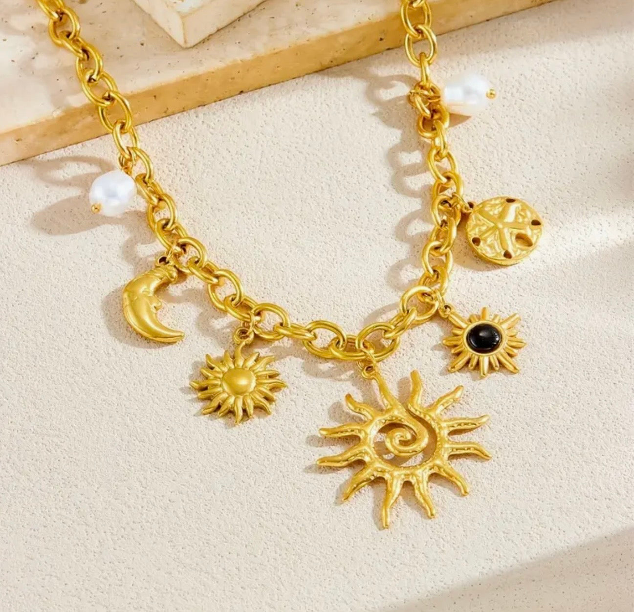 Collier Céleste Soleil Lune Perles - Acier Inoxydable 304 Doré