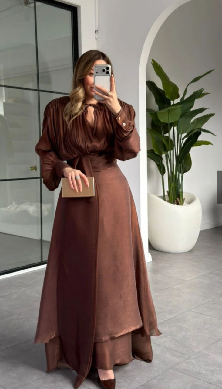 Visneli Robe Longue Plissée Satinée Manches Bouffantes À Lacets