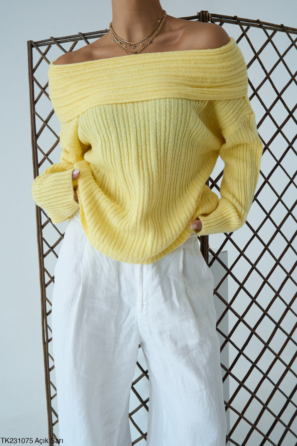 Pull Épaules Dénudées Côtelé