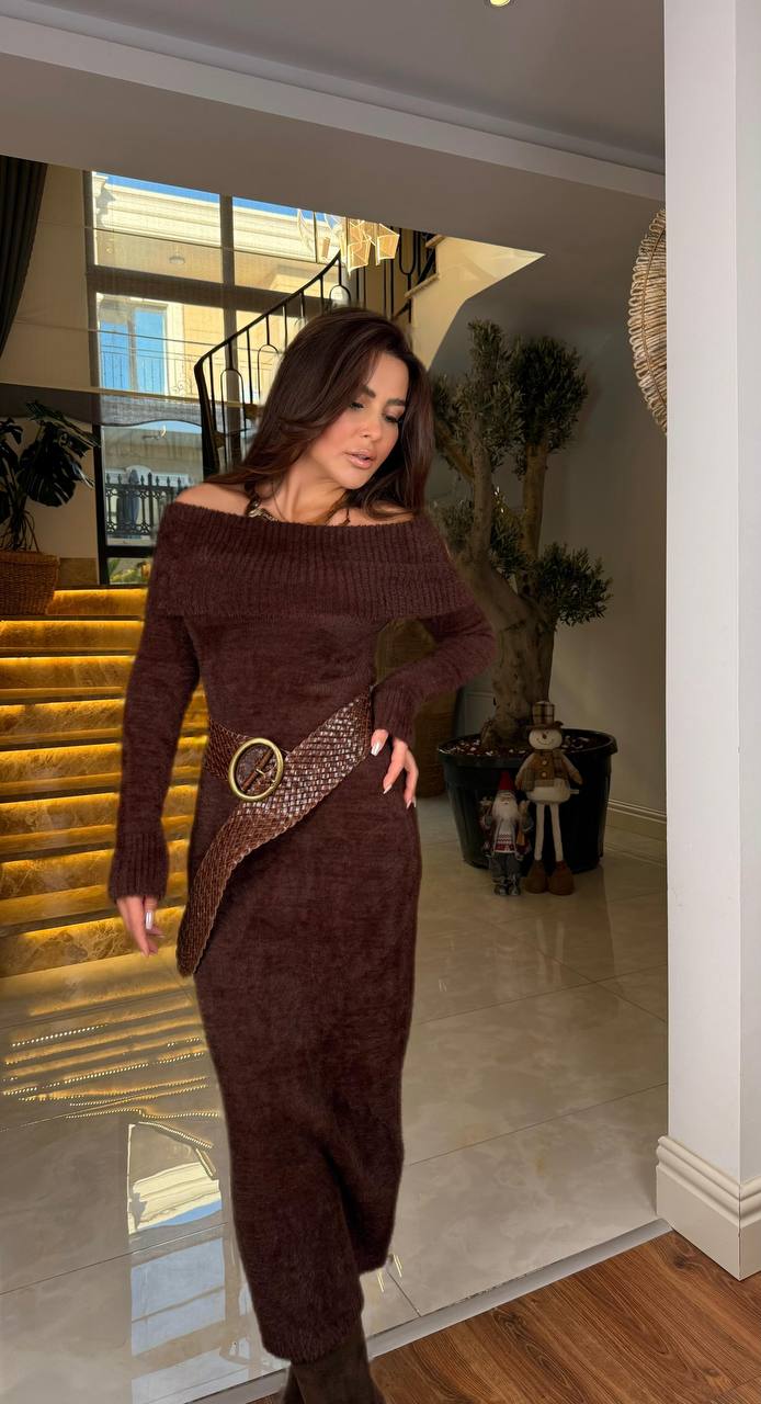 Robe Longue Épaules Dénudées Maille Duveteuse