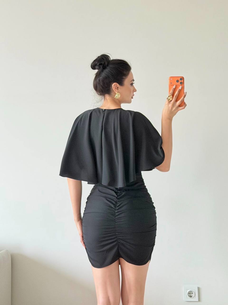 Robe Cape Deux Pièces - Top Volant & Jupe Moulante