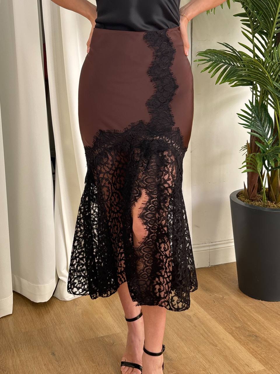 Élégance Couture & Féminité Absolue