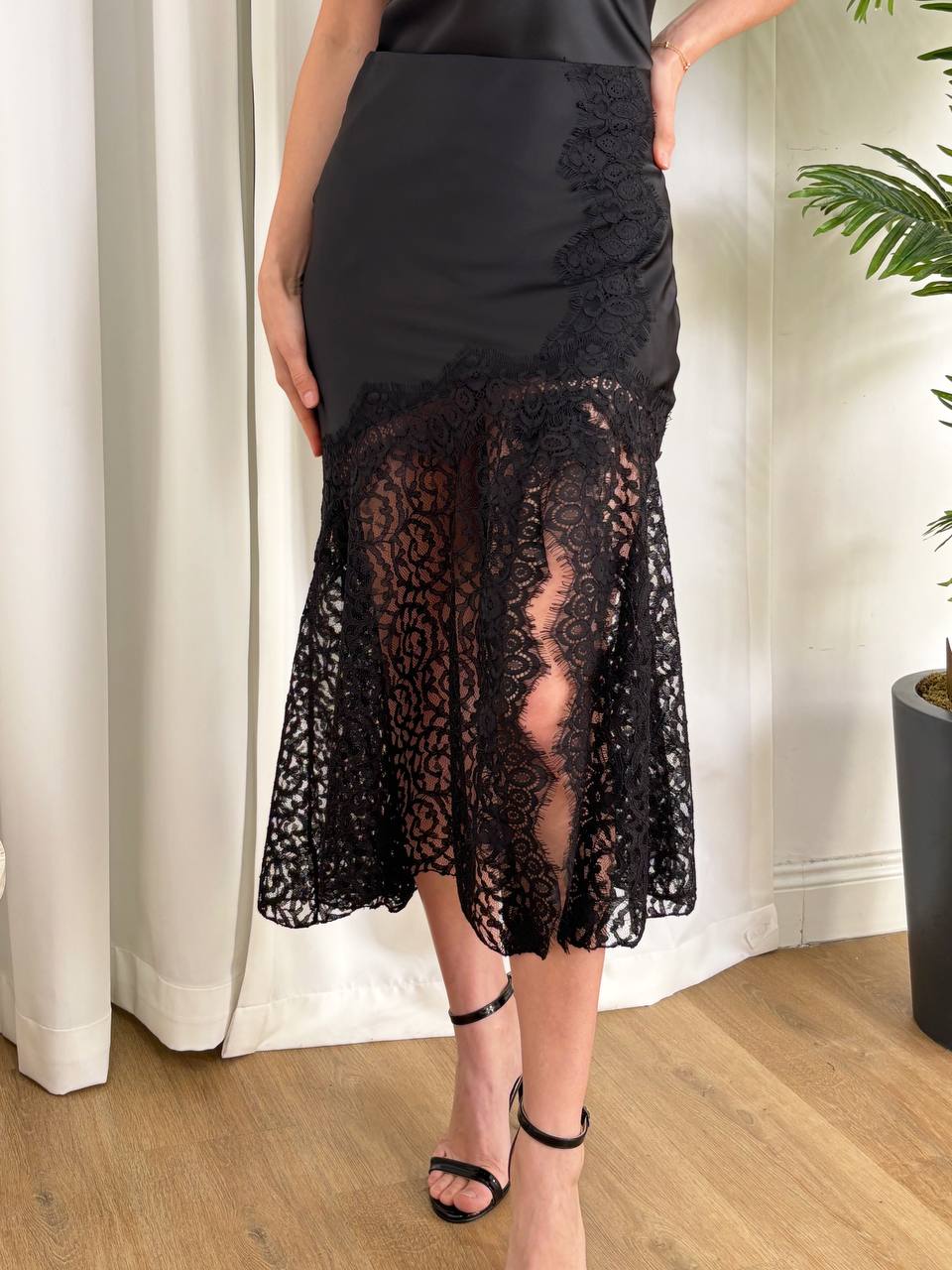 Élégance Couture & Féminité Absolue