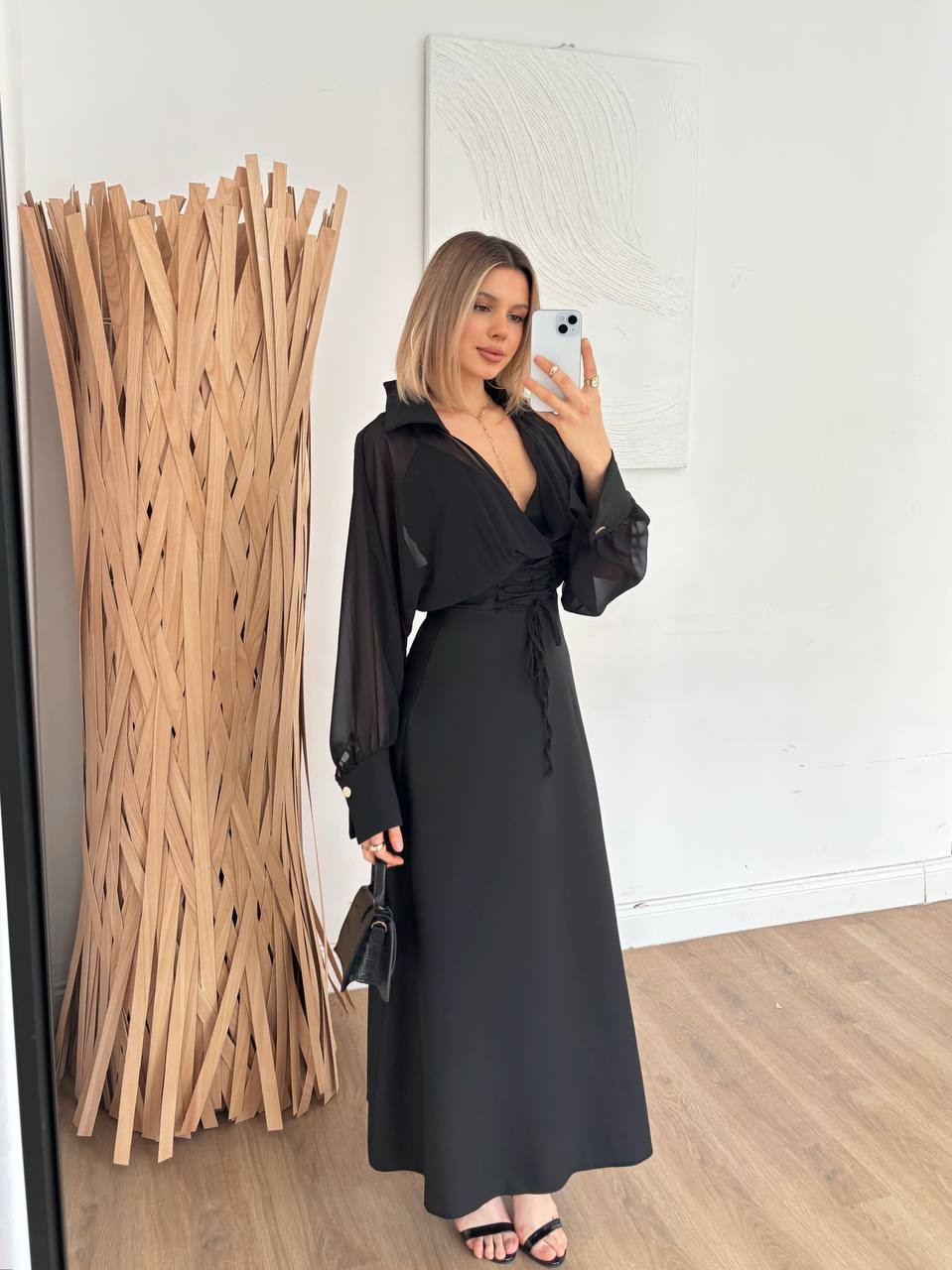 Robe Cache-Cœur Transparente - Manches Longues Élégante