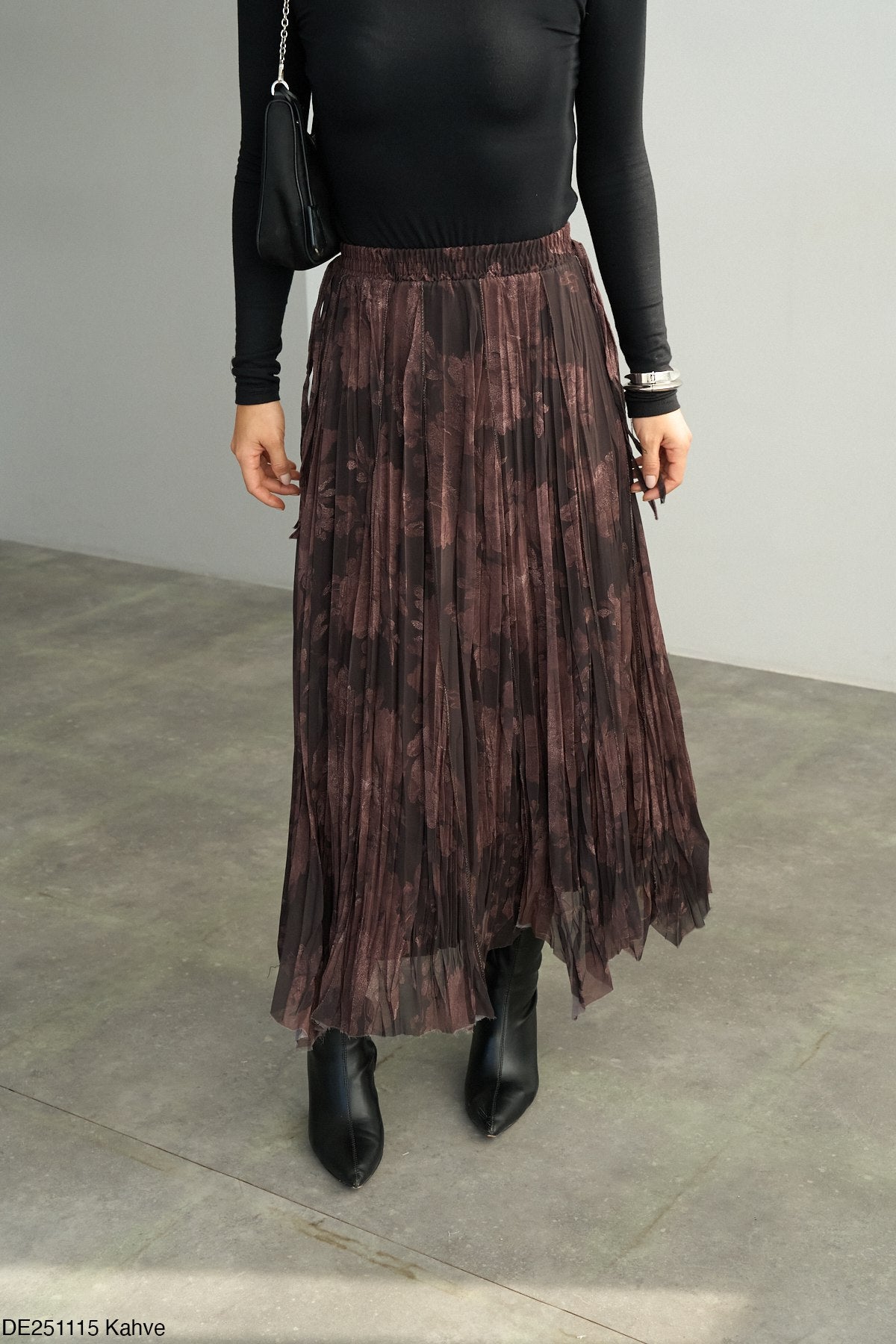 Quail Jupe Longue Plissée en Tulle Élastique Taille Haute